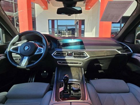 Used 2023 BMW X5 sDrive40i w/ M Sport Package image 18