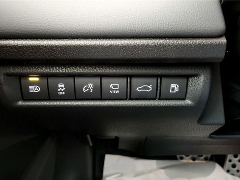 Used 2026 Toyota Camry XSE w/ Premium Plus Package AWD/4WD image 34