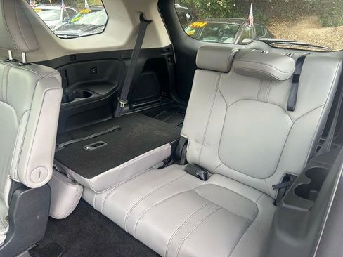 Used 2024 Honda Pilot EX-L image 16