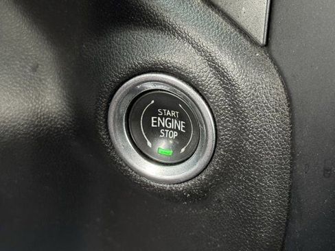 Used 2020 Chevrolet Silverado 2500 LT w/ Convenience Package image 21