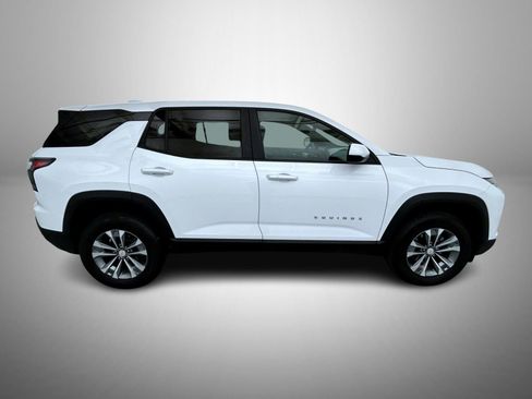 Used 2025 Chevrolet Equinox LT AWD/4WD image 4