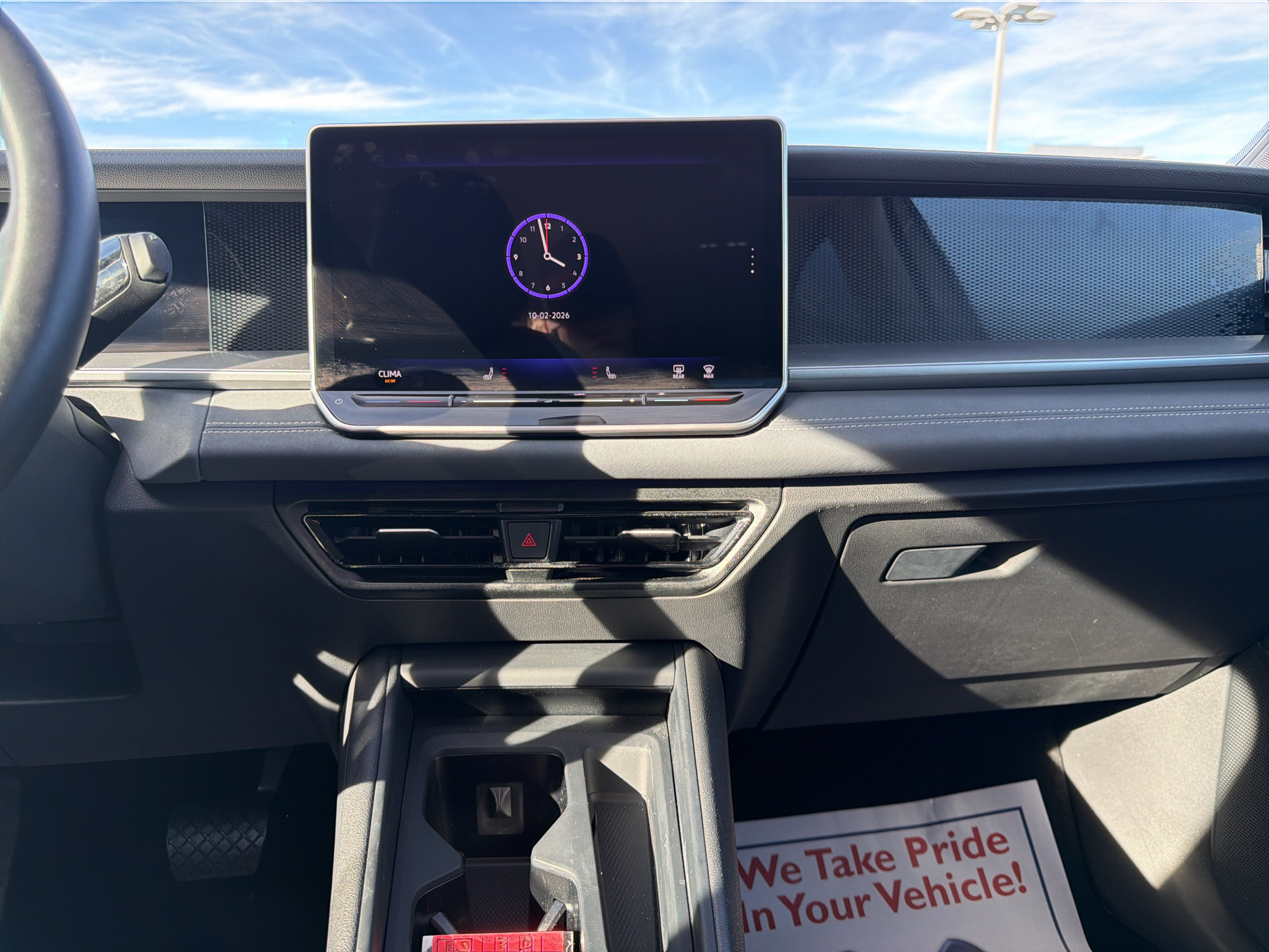 Used 2026 Volkswagen Tiguan SE AWD/4WD image 10