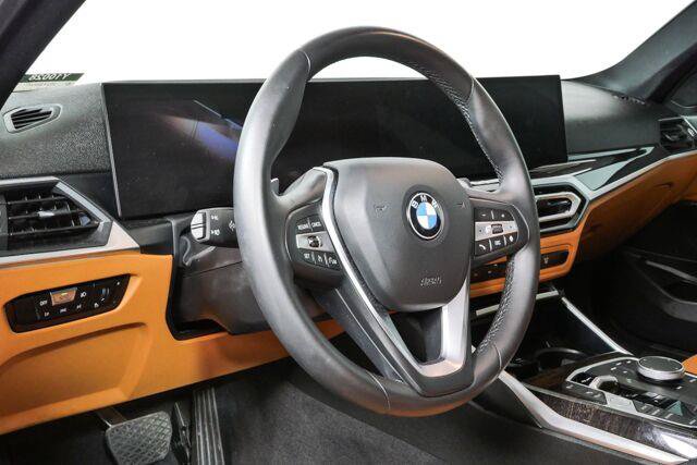 Used 2024 BMW 330i Sedan w/ Convenience Package RWD image 4