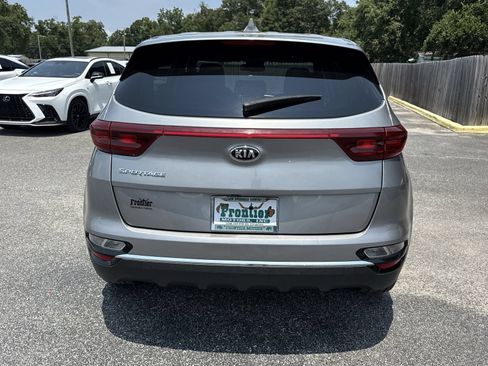 Used 2022 Kia Sportage LX FWD image 4