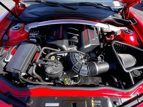 Used 2015 Chevrolet Camaro Z/28 RWD image 12