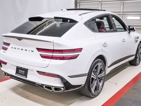 Used 2025 Genesis GV80 3.5T e-SC image 4