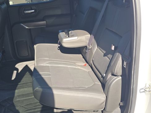 Used 2019 Chevrolet Silverado 1500 High Country w/ Technology Package image 38