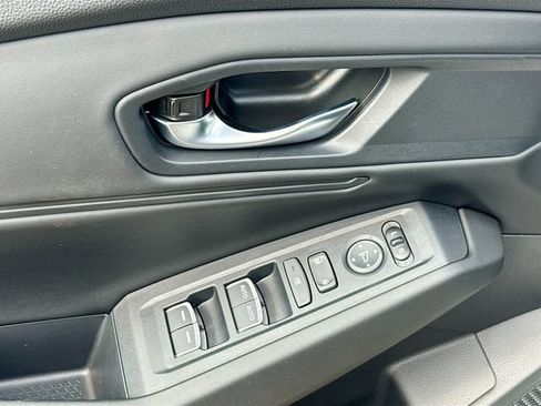 Certified 2025 Honda Accord SE image 21