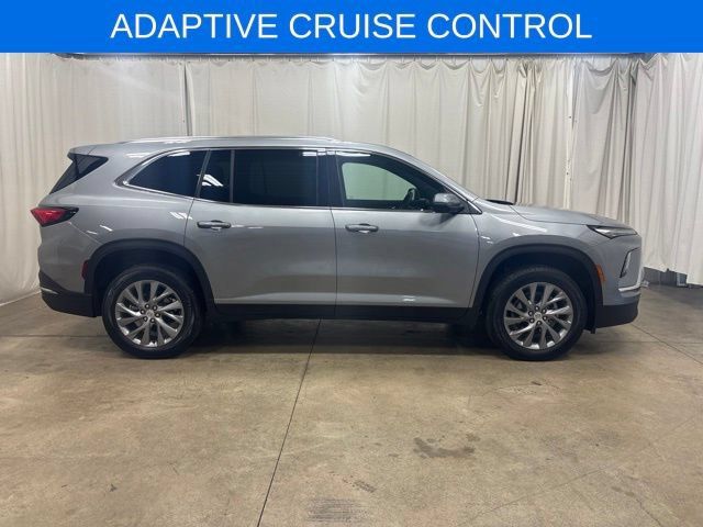 Used 2026 Buick Enclave Preferred FWD image 2