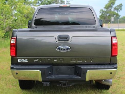 Used 2016 Ford F250 XLT w/ XLT Value Package image 5