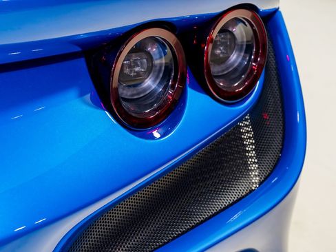 Certified 2022 Ferrari F8 Tributo RWD image 45