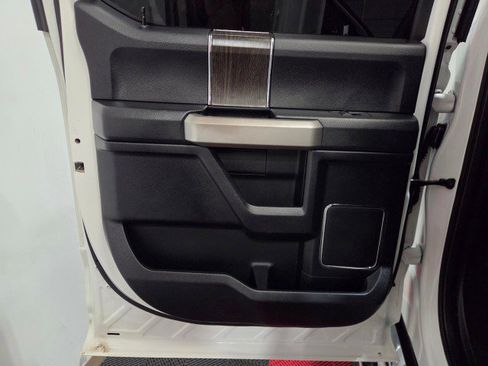 Used 2020 Ford F250 Lariat w/ Lariat Ultimate Package image 35