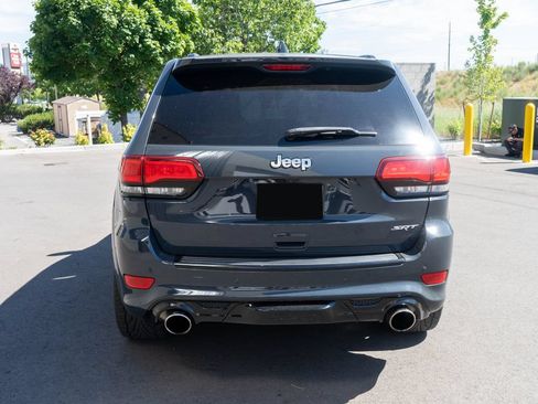 Used 2017 Jeep Grand Cherokee SRT AWD/4WD image 6