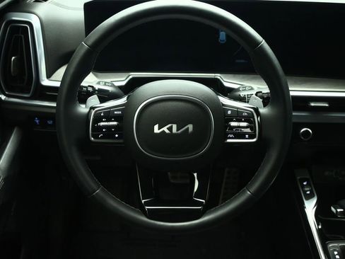 Certified 2024 Kia Sorento SX Prestige AWD/4WD image 34
