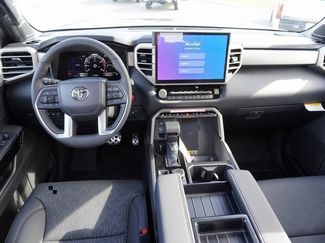 New 2025 Toyota Tundra Limited video 2