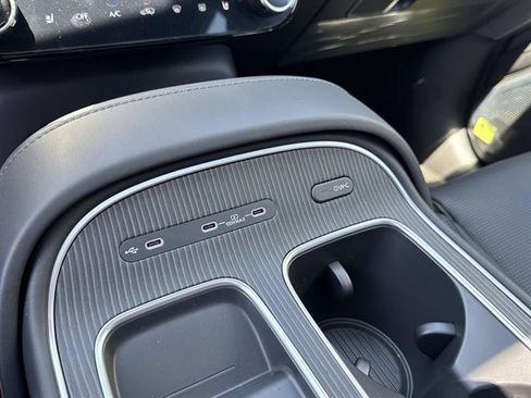 New 2026 Hyundai Palisade Calligraphy AWD/4WD image 31