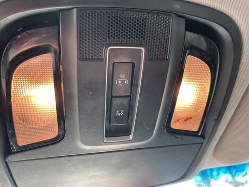 Used 2019 Kia Sorento LX image 23