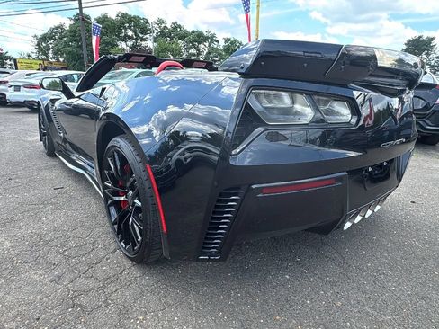 Used 2016 Chevrolet Corvette Z06 w/ 3LZ Preferred Equipment Group RWD image 7