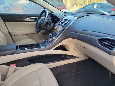 Used 2018 Lincoln MKZ Reserve w/ Technology Package image 33