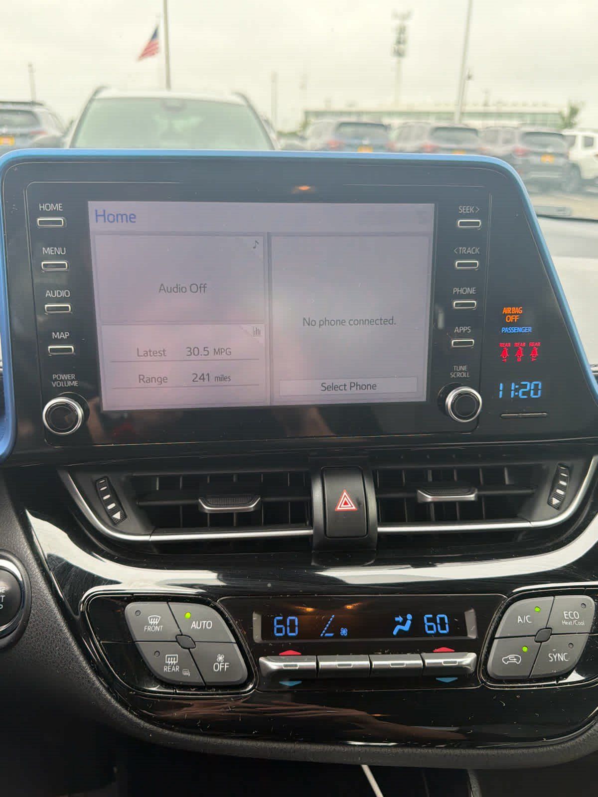 Used 2019 Toyota C-HR XLE FWD image 9