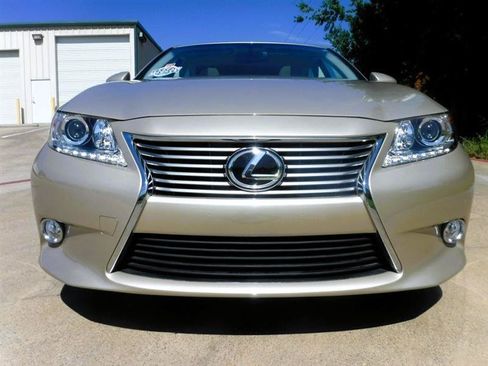 Used 2013 Lexus ES 350 w/ Premium Pkg FWD image 15