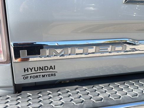 Used 2016 RAM 1500 Limited image 40