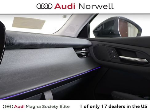 New 2026 Audi Q3 quattro 2.0T AWD/4WD image 6