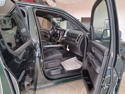 New 2026 RAM 1500 Big Horn AWD/4WD image 13