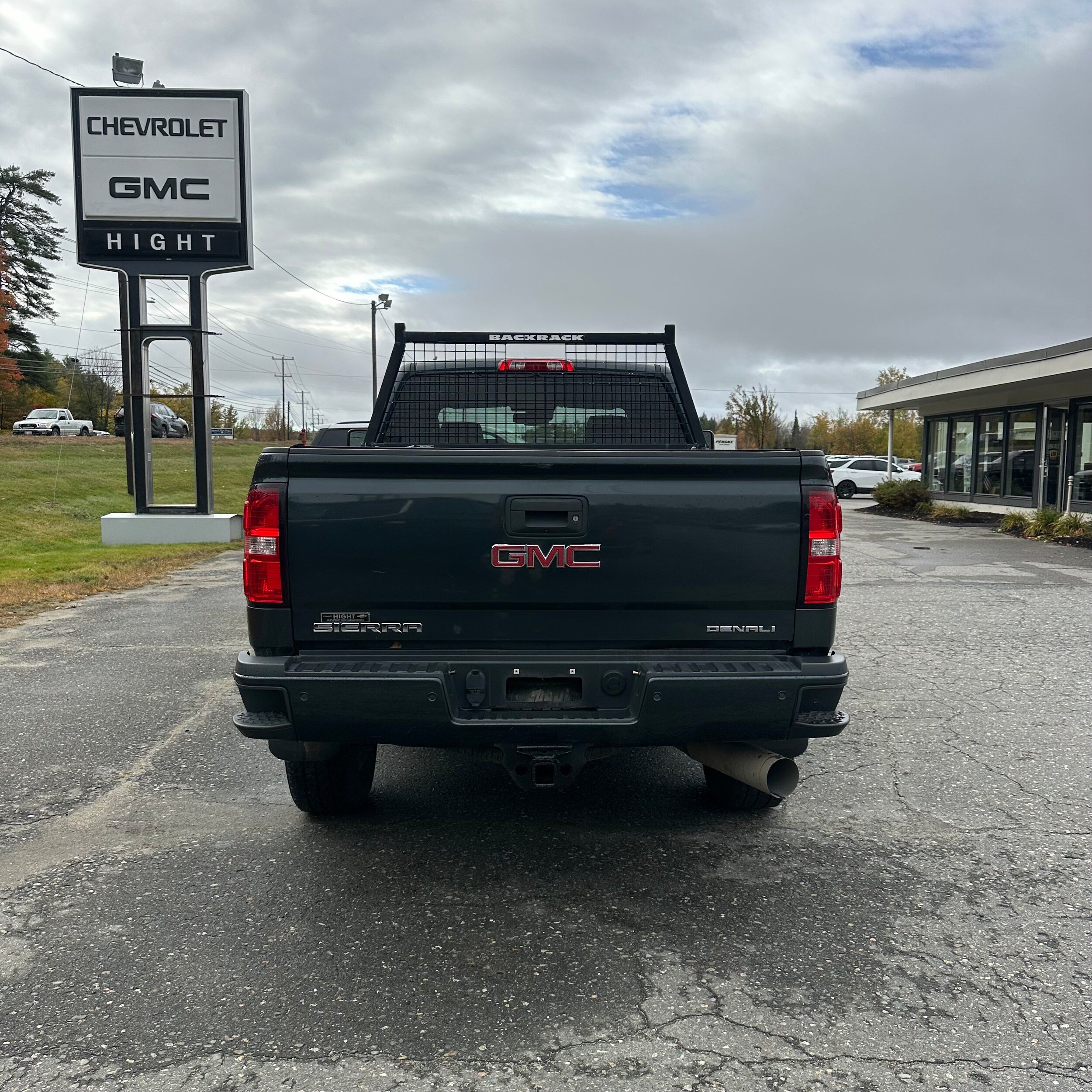 Used 2019 GMC Sierra 3500 Denali w/ Duramax Plus Package AWD/4WD image 4