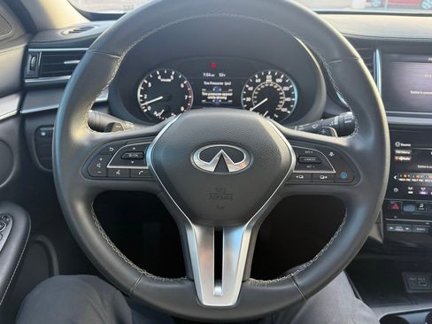 Used 2023 INFINITI QX50 Luxe image 17