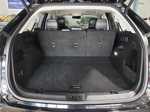 Used 2024 Ford Edge SEL w/ Convenience Package image 5