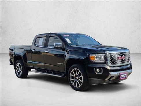 Used 2017 GMC Canyon Denali AWD/4WD image 3