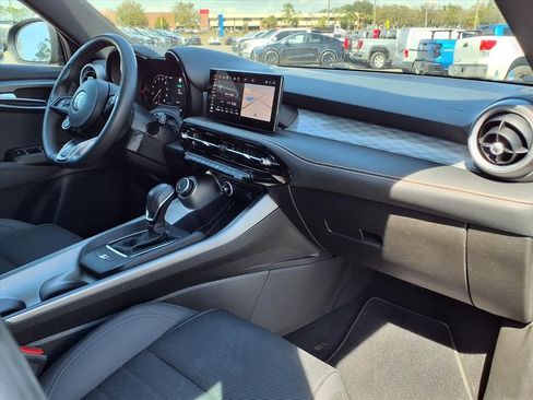 Used 2024 Alfa Romeo Tonale Ti image 11