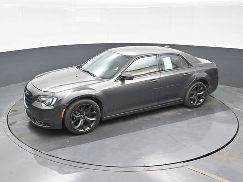 Used 2020 Chrysler 300 S w/ Red S Appearance Package image 26
