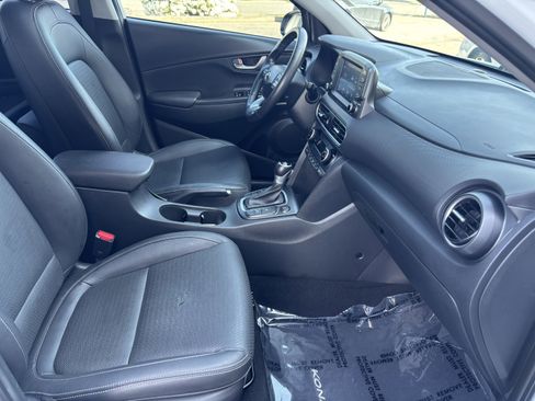 Used 2021 Hyundai Kona Limited AWD/4WD image 30
