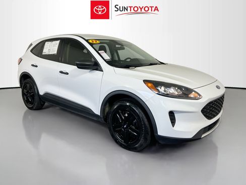 Used 2022 Ford Escape S image 1