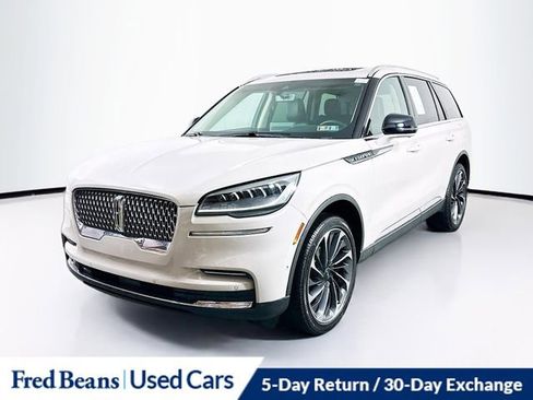 Used 2024 Lincoln Aviator Reserve w/ Equipment Group 201A AWD/4WD image 3