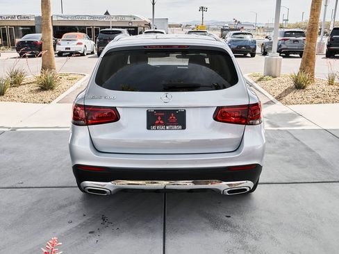 Used 2022 Mercedes-Benz GLC 300 w/ Premium Package Lite image 7