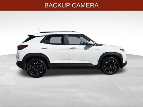 Used 2023 Chevrolet TrailBlazer LT FWD image 8