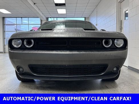 Used 2023 Dodge Challenger SXT w/ Blacktop Package image 2