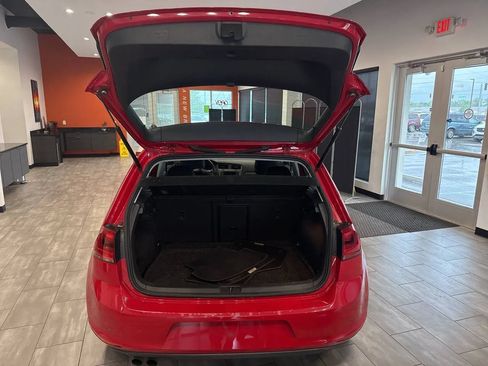 Used 2017 Volkswagen Golf Wolfsburg Edition FWD image 29