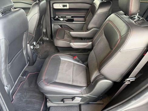 Certified 2023 Ford Explorer ST-Line image 14