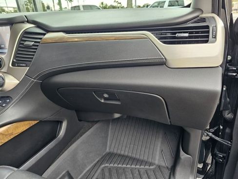 Used 2018 GMC Yukon Denali w/ Denali Ultimate Package image 25