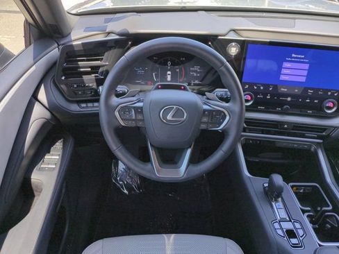 Certified 2025 Lexus TX 350 AWD w/ Technology Package image 15