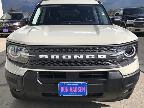 New 2025 Ford Bronco Sport Big Bend w/ Convenience Package image 2