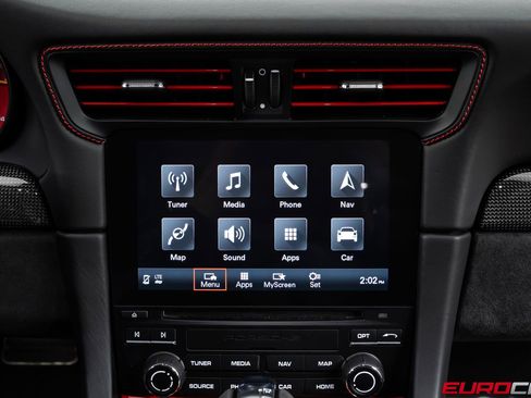 Used 2018 Porsche 911 GT2 RS image 39