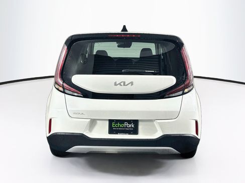 Used 2025 Kia Soul LX w/ LX Technology Package FWD image 7