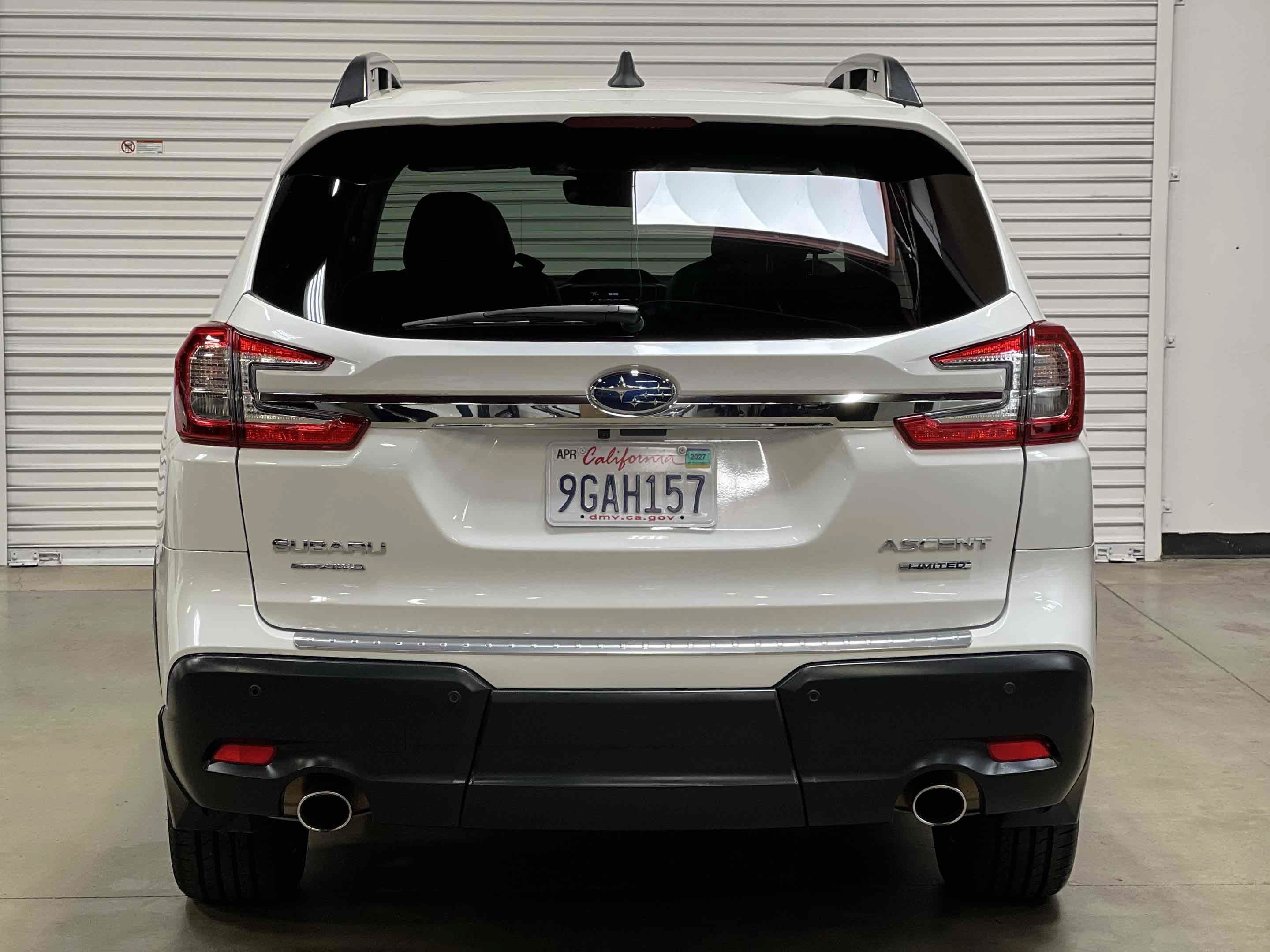Used 2023 Subaru Ascent Limited w/ Technology Package AWD/4WD image 12