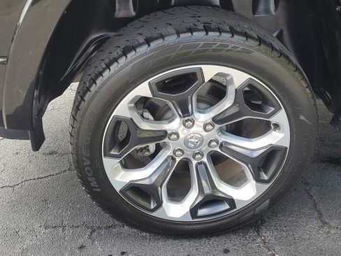 Used 2023 RAM 1500 Limited AWD/4WD image 5