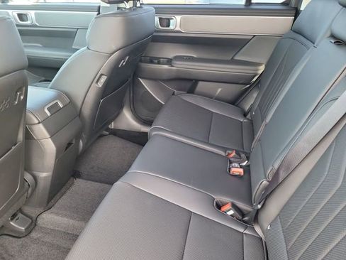 Certified 2025 Hyundai Santa Fe XRT AWD/4WD image 16